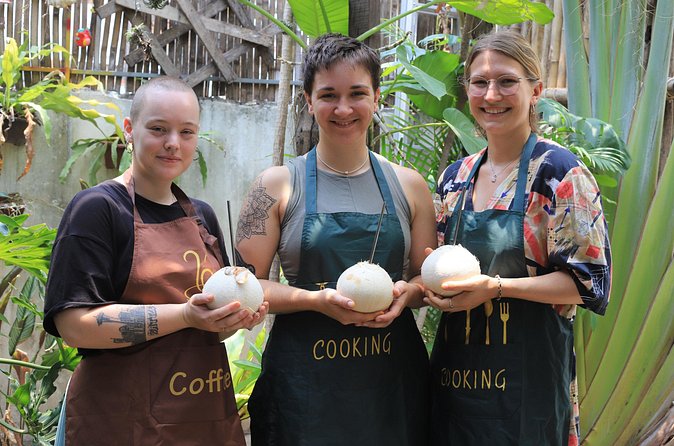 Cooking Class in Phnom Penh - Dinner time at 8:00 PM: what’s included