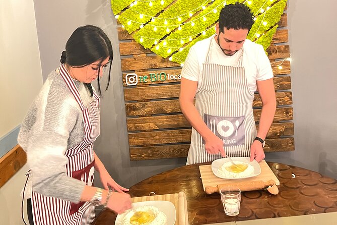 Cooking Class in Rome: Make Fettucine & Tiramisù with Chef Paolo - Meeting Point in Central Rome: Find It Fast or You’ll Waste Time