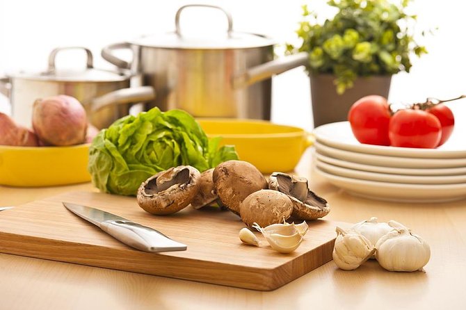 Cooking Class in Turkey From Istanbul - What you’ll cook: sour-cherry vine leaves and Kirde Kebab