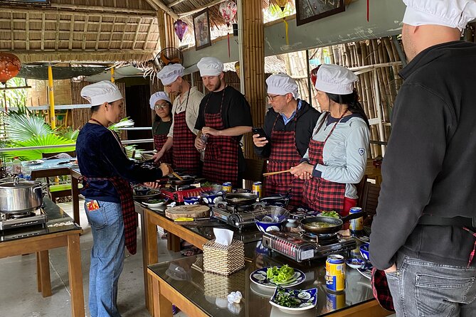 Cooking Class Lunch/ Dinner with Local Chef in Coconut Village - How the 3 Hours Actually Feel: From Cooking to Eating