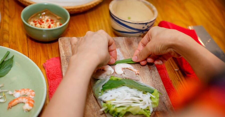 Cooking Class with Ben Thanh Market visit - Why Ben Thanh Market First Makes This Class Worth It