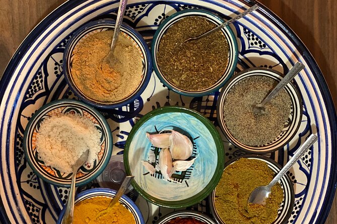 Cooking class with Yassine and family - While food cooks: herbs in tea and eating with your hands