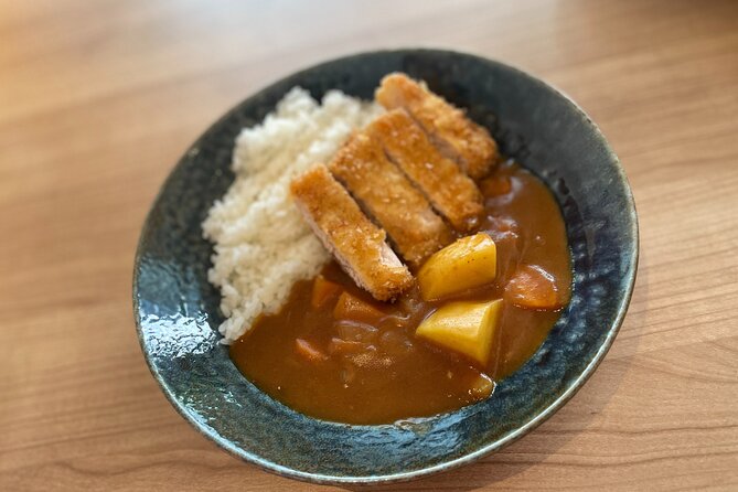 Cooking Ramen&Gyoza/KatsuCurry/Bento/Okonomiyaki+Store Tour@Osaka - In the kitchen with a patient teacher (and real feedback)