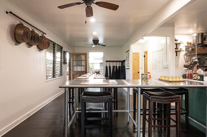 Corner Store Kauai Cooking Class - Small Group Size and Hands-On Cooking: Why This Feels Personal