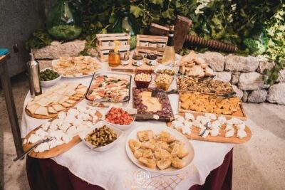 Cortecorbo winery: Pizza Cooking class, lunch & wine tasting - The vineyard tour with Antonio: Taurasi DOCG and real grape talk