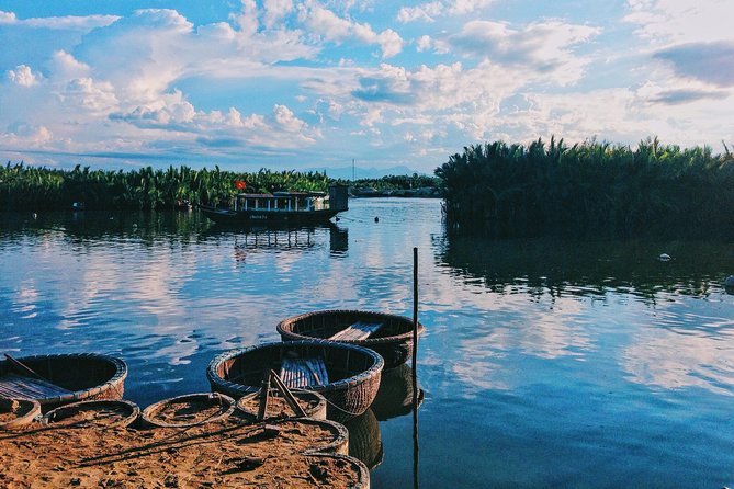 Countryside bike tour, basket boat and cooking class - Getting there smoothly: pickup, bikes, and a small group vibe