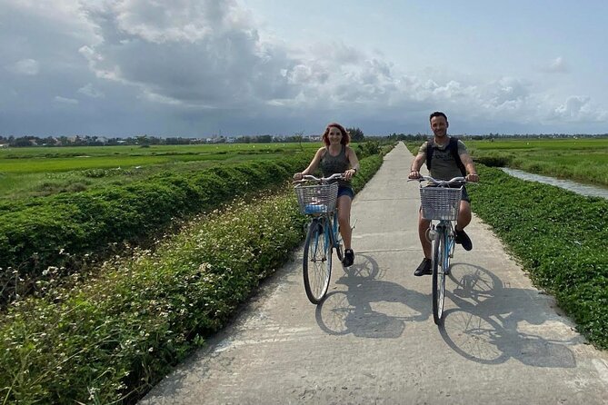 Countryside bike tour, basket boat and cooking class - Price and value: what $33 covers (and what to plan for)