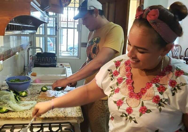 Cozumel: Private Cooking Class in a Family Kitchen - The market in San Miguel de Cozumel: shopping like the locals