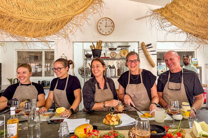 Curaçao Cooking Class - Meet Chef Helmi Smeulders and her assistant Riley