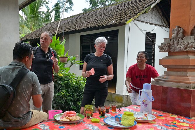 Cycling and Cooking Class in Ubud - Gear, safety, and comfort: what’s included and what you should bring