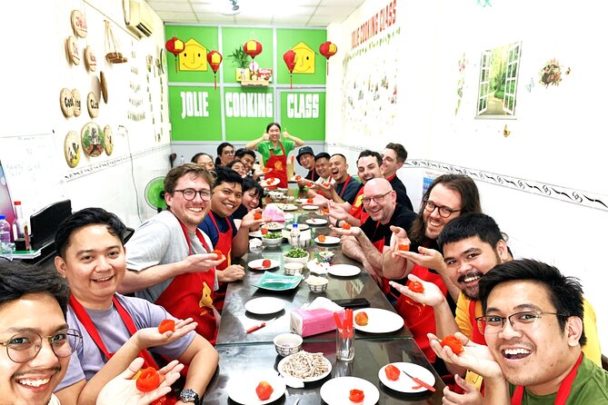 Da Nang Coffee Making and Vietnamese Home Cooking Class - Vietnamese coffee sets the tone in Da Nang
