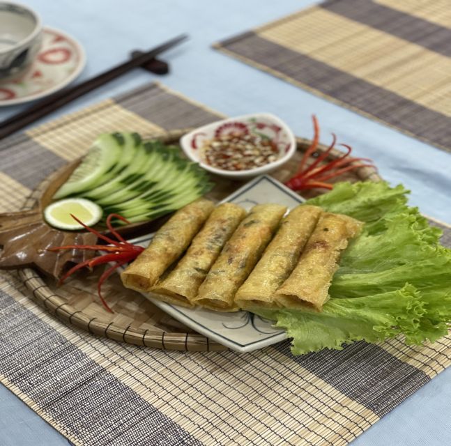 Da Nang: Cooking Class and tasting Pho with Local Girl - Vegetarian Options: Real Substitutions, Not Just a Side Salad