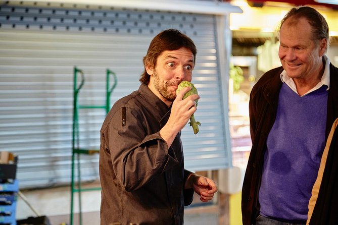Dalí Museum + Market to Fork hands-on cooking class with Chef Yves - Market shopping in Figueres: choosing your Catalan menu
