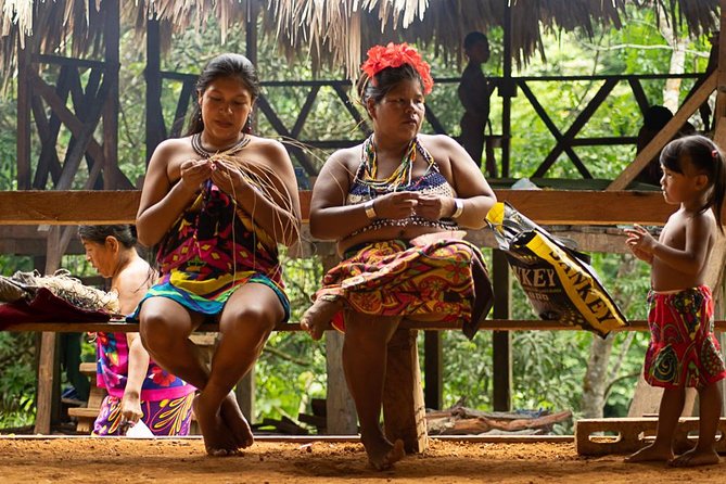 Embera Village Cooking Class with Gatun Lake Boat Safari - The Embera welcome: dance, presentation, and a real introduction