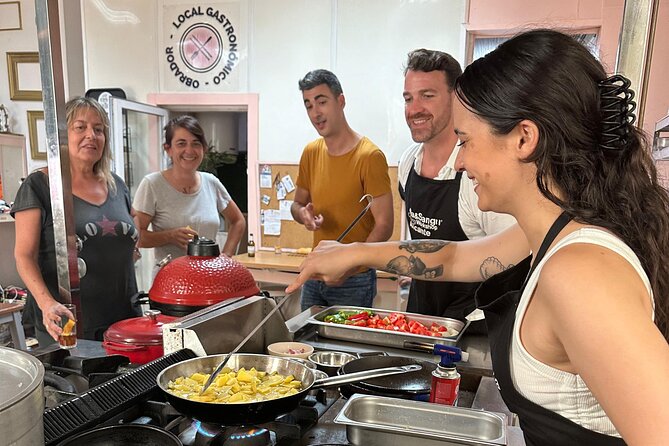 Evening Spanish Tapas Cooking Class with Live Guitar Music - A 6:00 pm Alicante cooking night in a real local kitchen