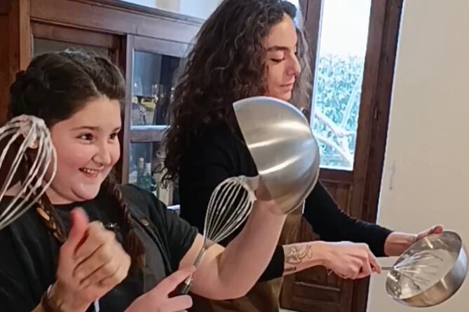 Experience Cooking Class in Como - Casa Olmi Arrival: Prosecco, Courtyard, and Name Badges