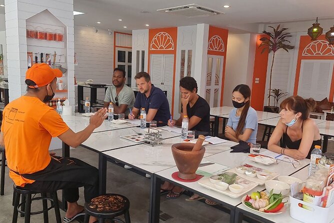 Express Thai Cooking Class in Phuket - Pum Thai Cooking School: where your class in Patong begins