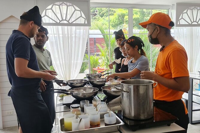 Express Thai Cooking Class in Phuket - Who should book this express Thai cooking class