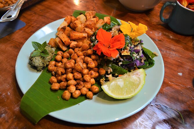 Farm to Table Cooking Class at Kulaniapia Falls - Practical tips that make your day smoother