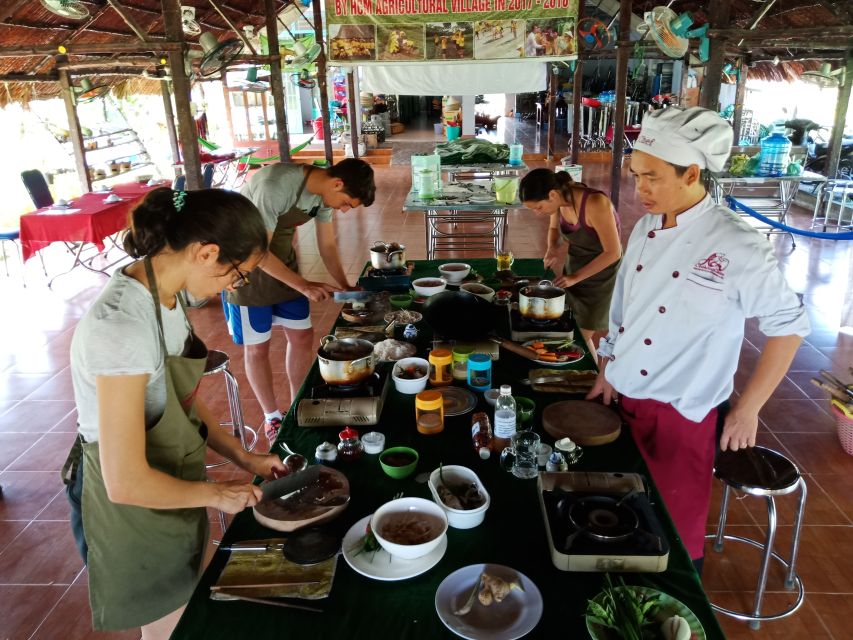Farm-To-Table Healthy Cooking Class: Half-Day Tour - The ride out of town: the part you should plan for