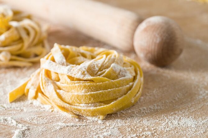 Fettuccine Ravioli and Tiramisu Cooking Class in Rome - Ravioli From Scratch: Stuffing, Sealing, and Getting the Size Right
