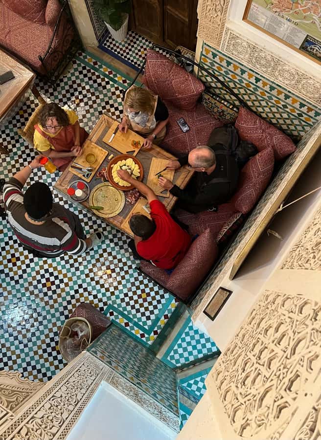 Fez: Souk Tour and Traditional Home Cooking Class - The souk ingredient run: short, guided, and genuinely useful