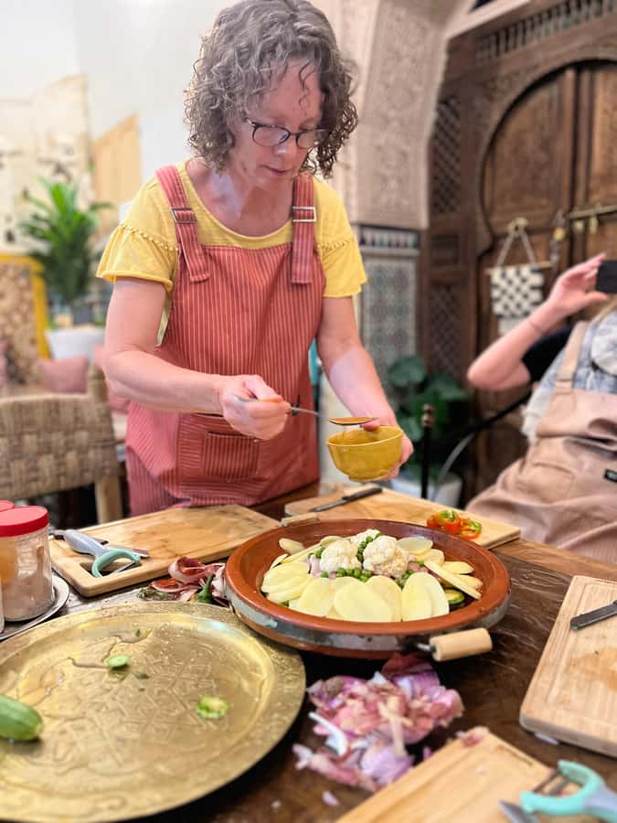 Fez: Souk Tour and Traditional Home Cooking Class - Price and value: why $65 can feel fair