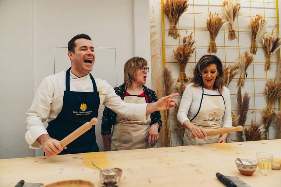 Florence: Art of Pasta Cooking Workshop with Food and Wine - Local Ingredients and Classic Sauces You Can Recreate