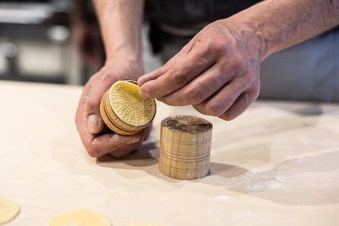 Florence: Cooking Class Pasta & Tiramisu Making Unlimited Wine - Dietary needs and what’s actually covered