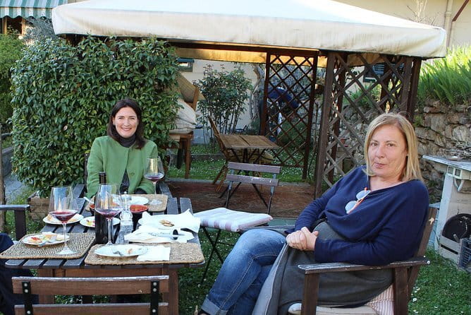Florence Cooking Class with Wine Pairing in Mirella's Garden Home - Weather and comfort: what the no A/C detail means