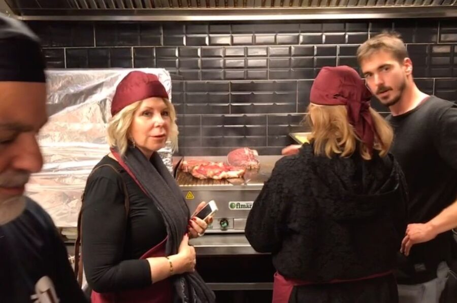 Florence: Florentine Steak Cooking Class with 3-Course Meal - Entering the Real Florence Trattoria Kitchen