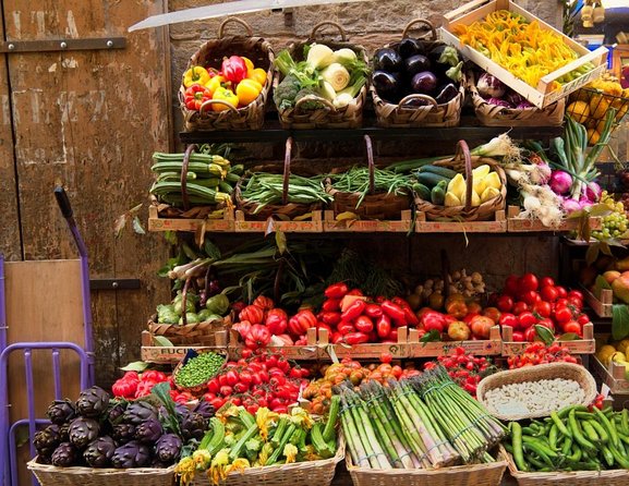 Florence Market Tour & Cooking Class in Local Home with Mirella - From Sant’Ambrogio shopping to a garden table in Antella
