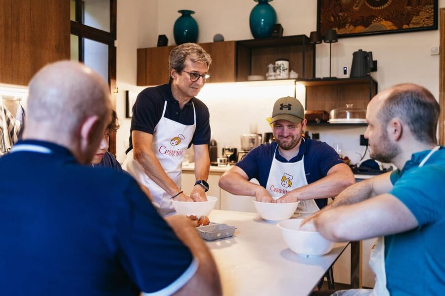 Florence: Pasta and Tiramisu Cooking Class with Local Host - Rolling Dough by Hand in a Real Kitchen