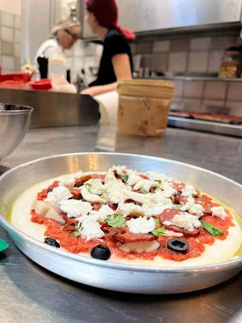 Florence: Pizza and Gelato Cooking Class - The gelato part: two flavors, fresh ingredients, real technique