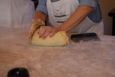 Focaccia and Pesto Cooking Class in the Roman Countryside - Homemade focaccia: what you learn and what you’ll actually take home