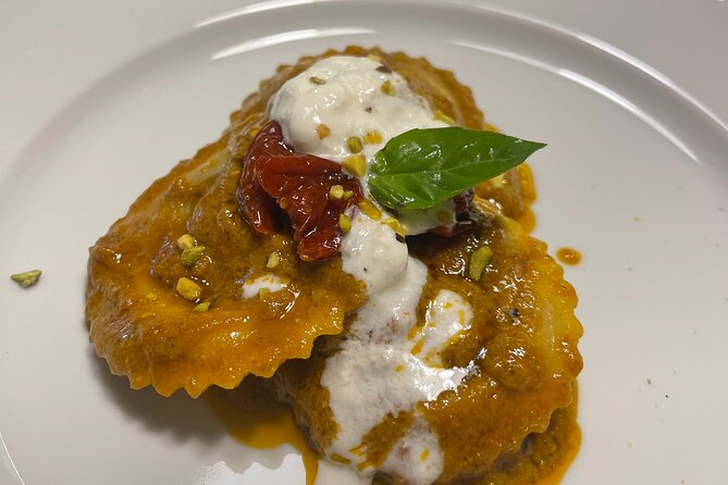 Fresh Pasta Private Cooking Class - Who should book this class in Messina