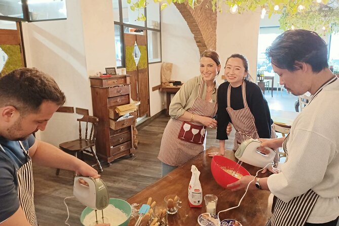 From Rome: Pasta & Tiramisù Cooking Class near Spanish Steps - Entering Trattoria Amici and Getting Set Up