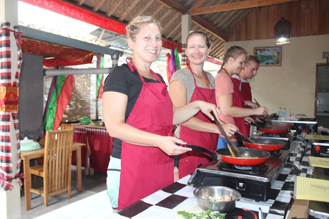 From Ubud : Ubud Balinese cooking class with Market tour - Key Things That Make This Cooking Tour Worth Your Time