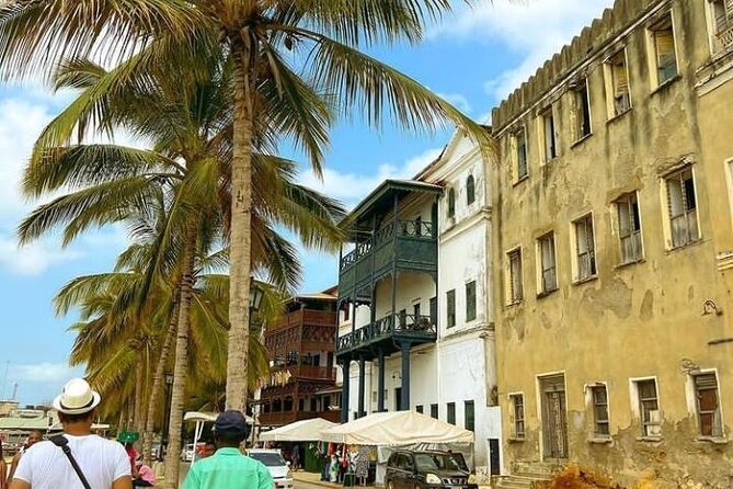 Full-Day Private Tour in Zanzibar with Cooking Class - People’s Palace Museum: Sultan Life, Not Just Details on Paper