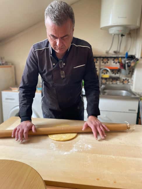 Funny cooking class with chef Antonino - Chef Antonino’s Bologna kitchen: a lesson that feels personal