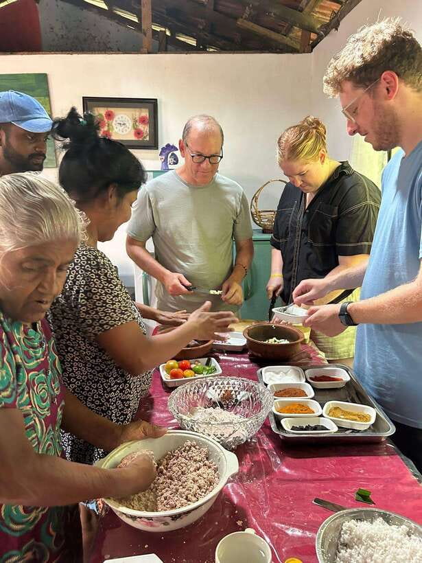 Galle: Traditional Sri Lankan Cooking Class - A Family Kitchen Near Galle: Setting, Hosts, and the Feel