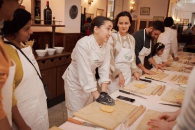Gelato and Pasta Cooking Class in Rome - Piazza Navona - Piazza Navona Gelato and Pasta: Why This Works Better Than a Typical Food Stop