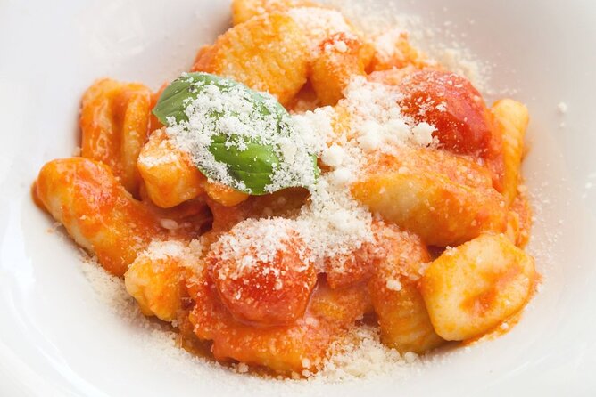 Gnocchi Cooking Class in Rome - Piazza Navona - Price, Time, and Group Size: What You’re Really Getting
