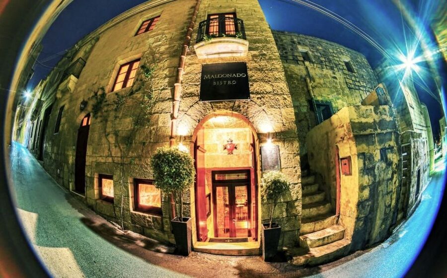 Gozo: Cooking Class and Market Visit - Lunch with wine or beer: eating what you made