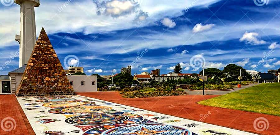 GQ: City Walking Tour & African Cuisine Cooking Class - Options: walking-only or the full city + cooking day