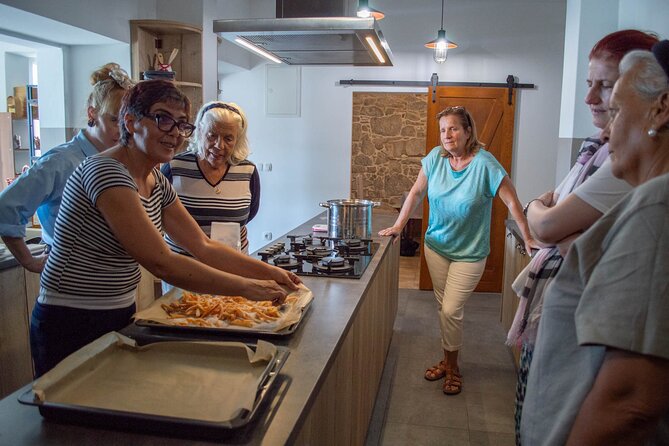 Half-Day Cooking Workshop Gastronomy in Korcula - The menu you’ll actually make: bruscheti, Žrnovski makaruni, and Lumblija