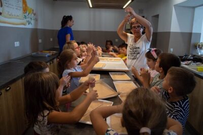 Half-Day Cooking Workshop Gastronomy in Korcula - What the instructors do well: patience, culture, and real teamwork