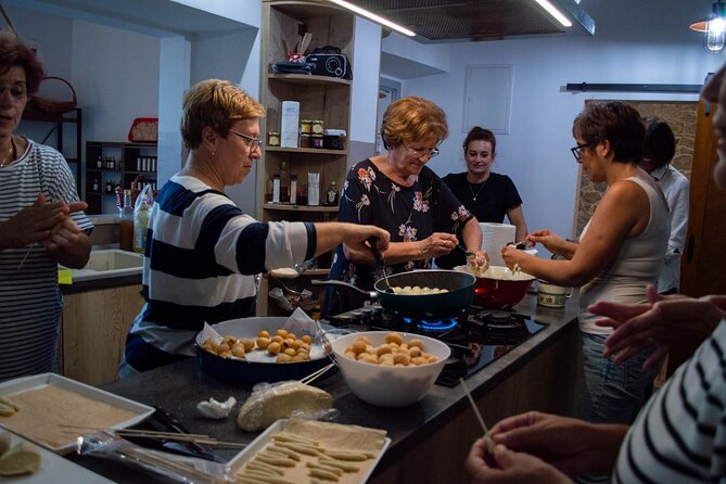 Half-Day Cooking Workshop Gastronomy in Korcula - Local wine and the meal at the end: where value shows up