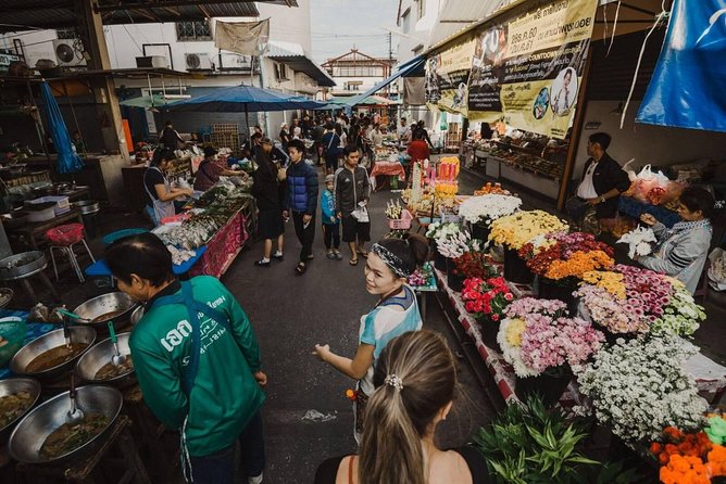 Half Day Evening Cooking Class with Market Tour in Chiang Mai - Spice Levels and Personal Adjustments