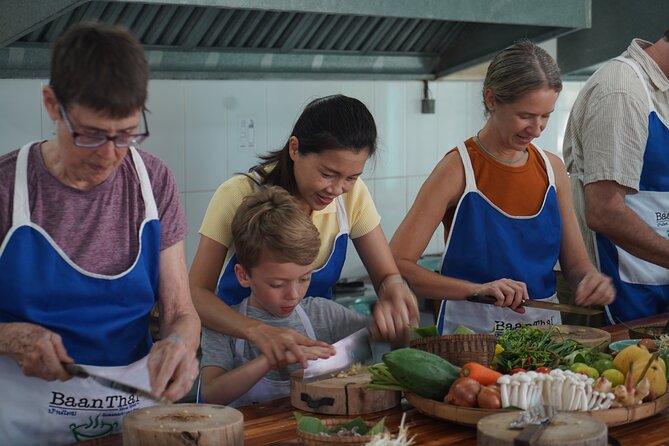 Half Day Guided Thai Cooking Class in Chiang Mai - The Menu You’ll Actually Want to Cook